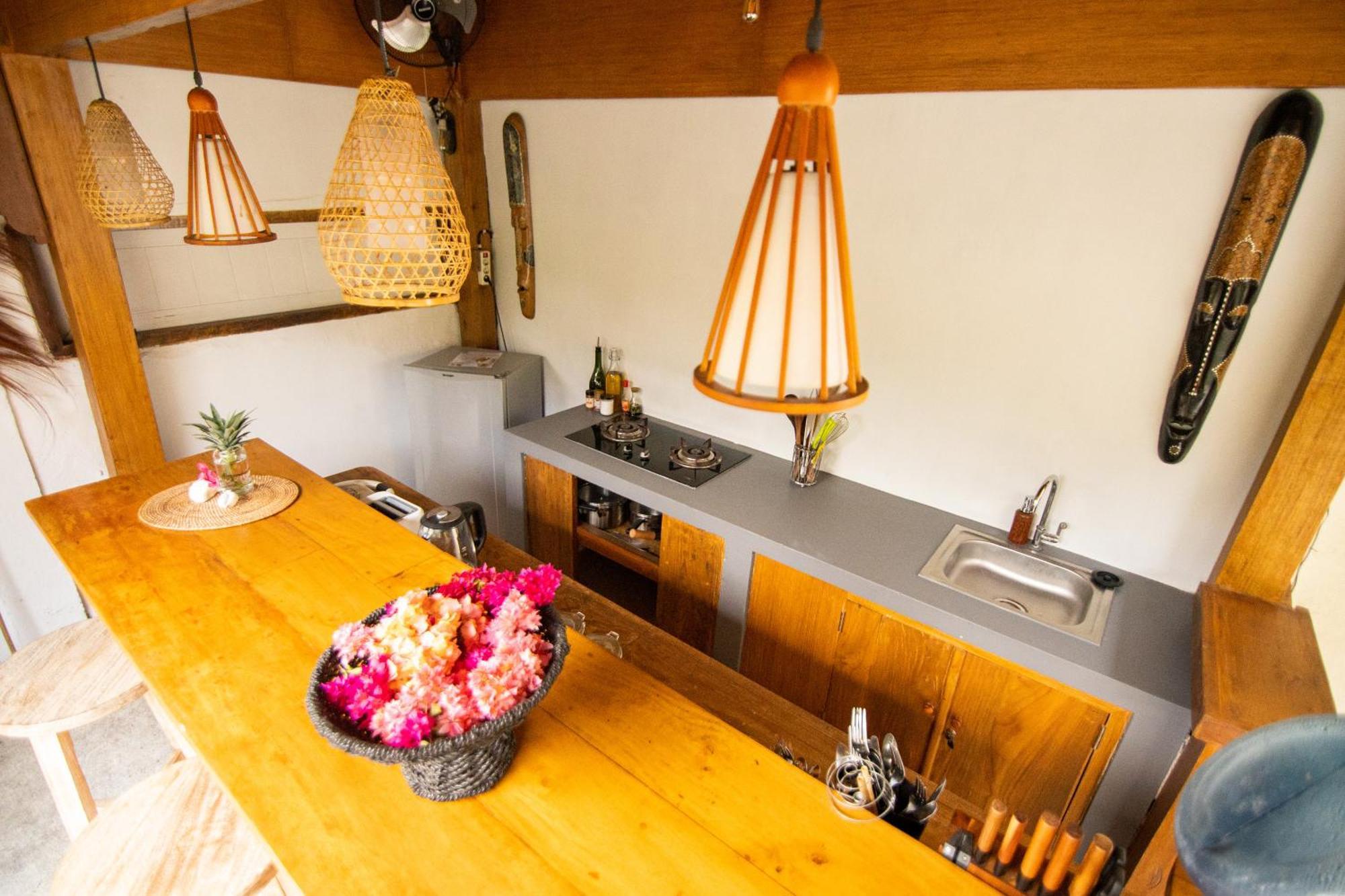 Rumah Singa - Holistic Healing Retreat Gili Air Extérieur photo